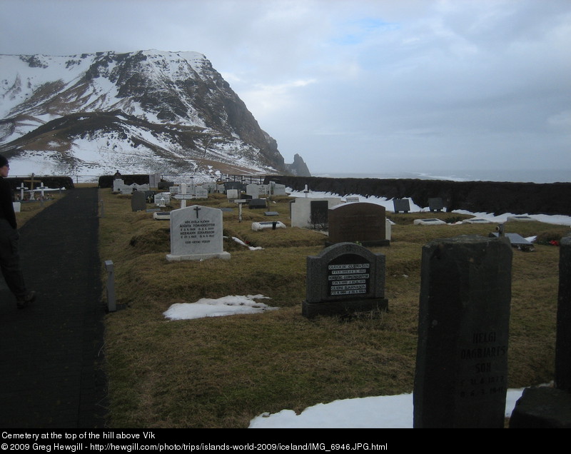 Cemetery at the top of the hill above Vík