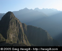 Sun rays over Wayna Picchu