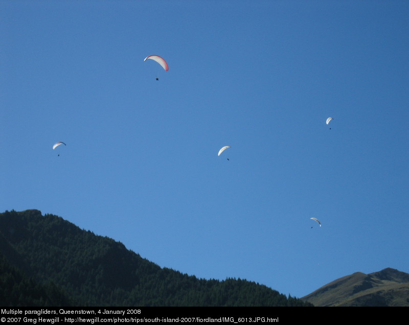 Multiple paragliders
