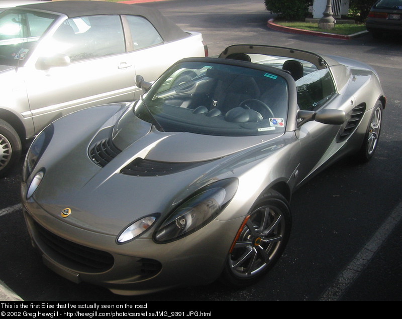 This is the first Elise that I've actually seen on the road.