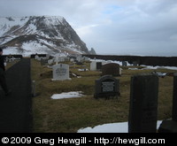 Cemetery at the top of the hill above Vík