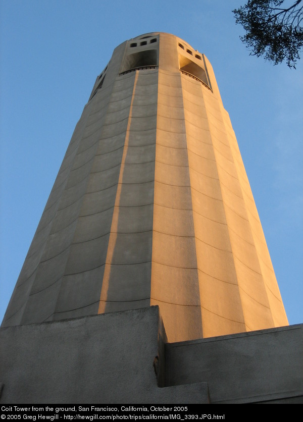 Coit Tower from the ground